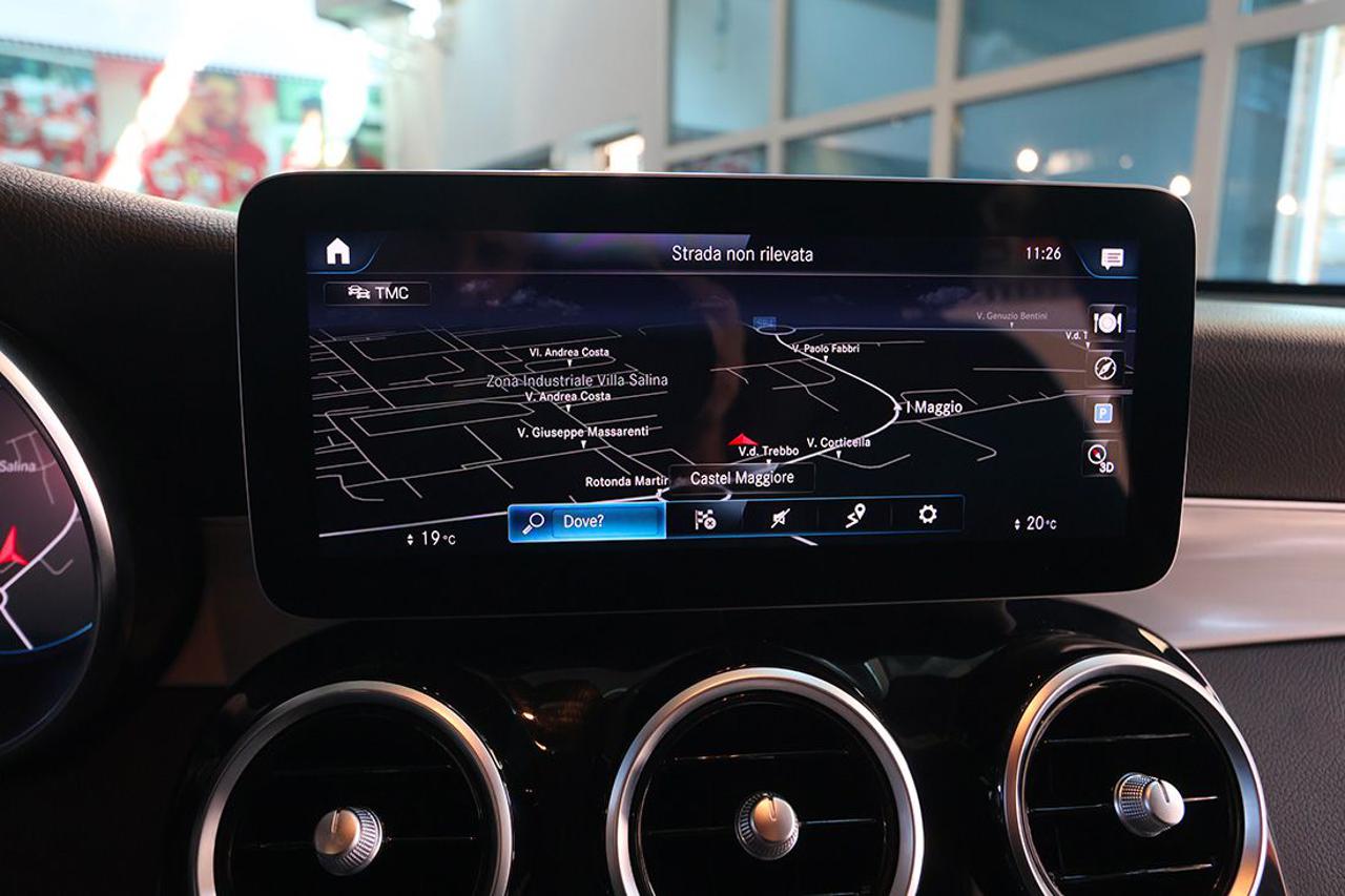 MERCEDES-BENZ GLC 300 d 4Matic Coupé Premium AMG - 23