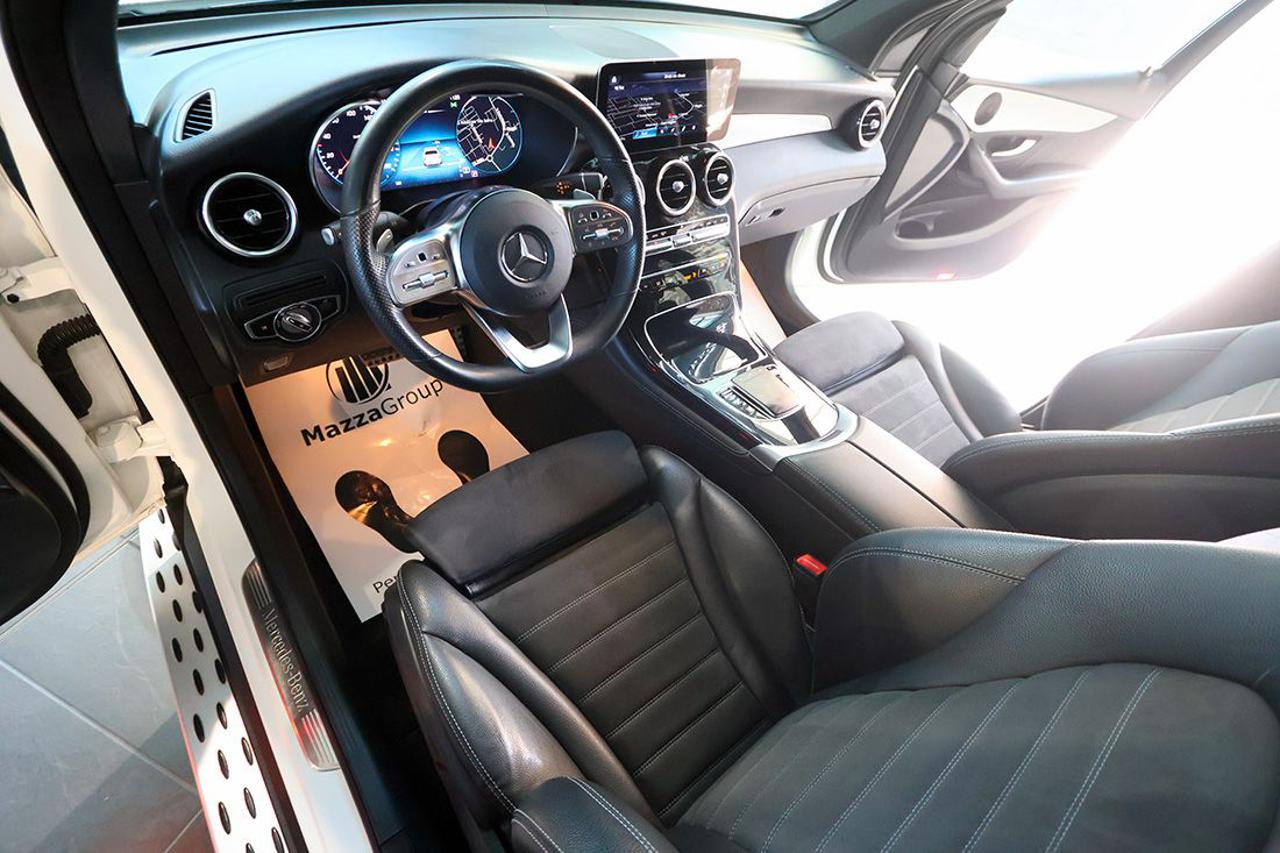 MERCEDES-BENZ GLC 300 d 4Matic Coupé Premium AMG - 14