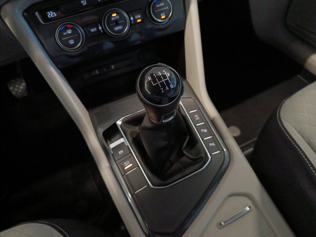 VOLKSWAGEN Tiguan Tiguan 1.6 tdi Style 115cv - 16