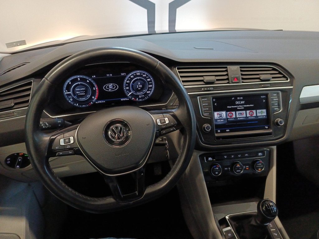 VOLKSWAGEN Tiguan 1.6 tdi Style 115cv - 11