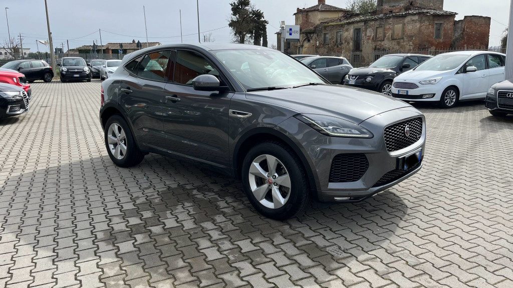 JAGUAR E-Pace 2.0D 150 CV AWD aut. R-Dynamic - 2