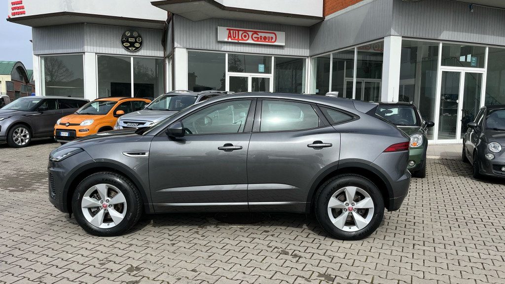 JAGUAR E-Pace 2.0D 150 CV AWD aut. R-Dynamic - 5