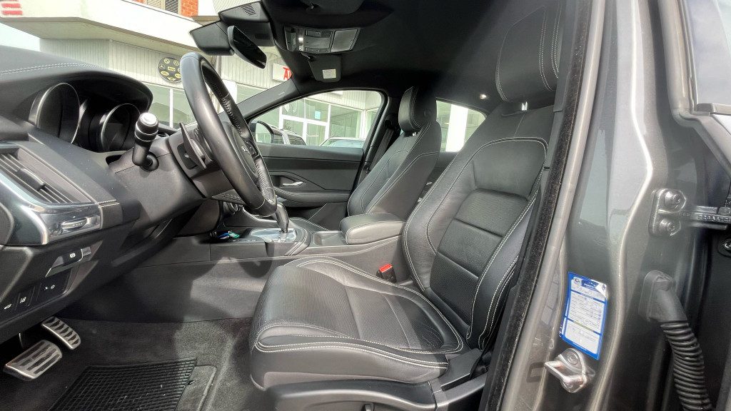 JAGUAR E-Pace 2.0D 150 CV AWD aut. R-Dynamic - 10
