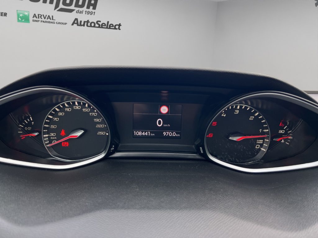 PEUGEOT 308 SW 130cv autocarro n1 - 12