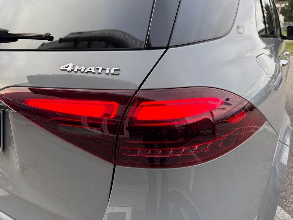 MERCEDES-BENZ GLE 300 d 4Matic Mild Hybrid AMG Line Premium Plus + Tetto - 6