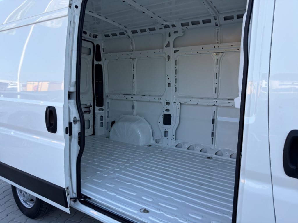 PEUGEOT Boxer L2H2 130CV - 8