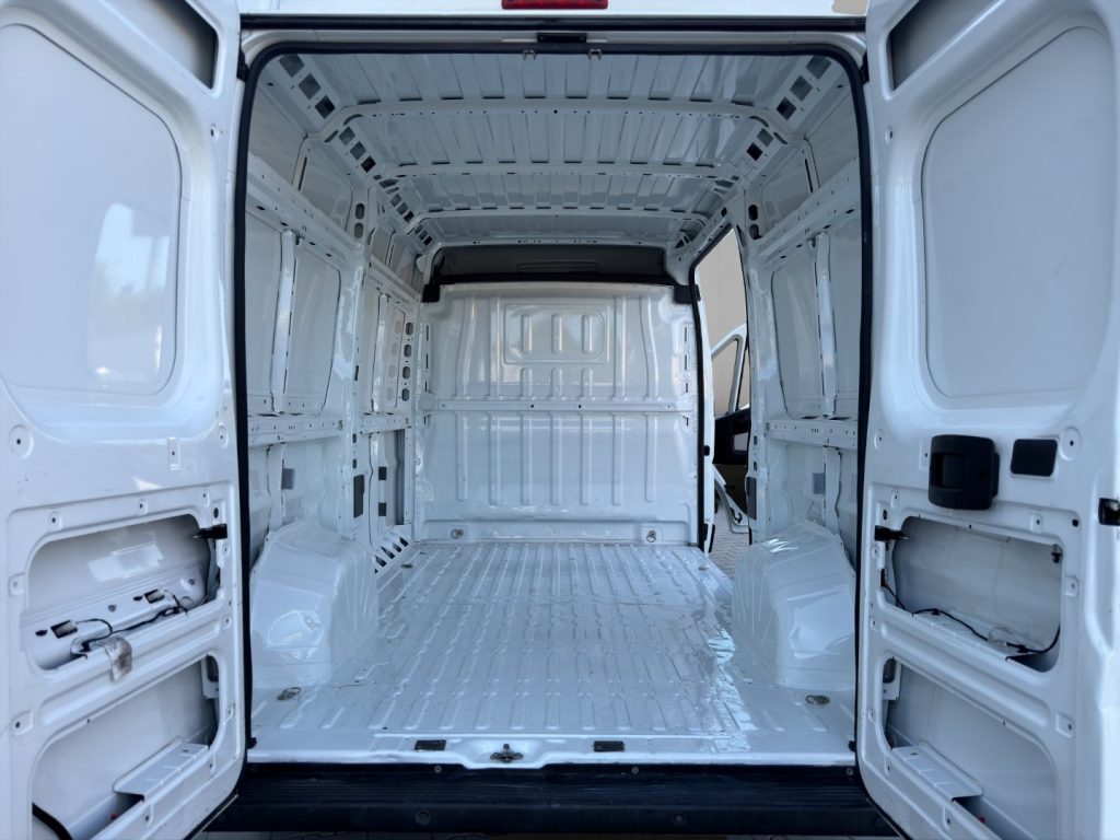 PEUGEOT Boxer L2H2 130CV - 15
