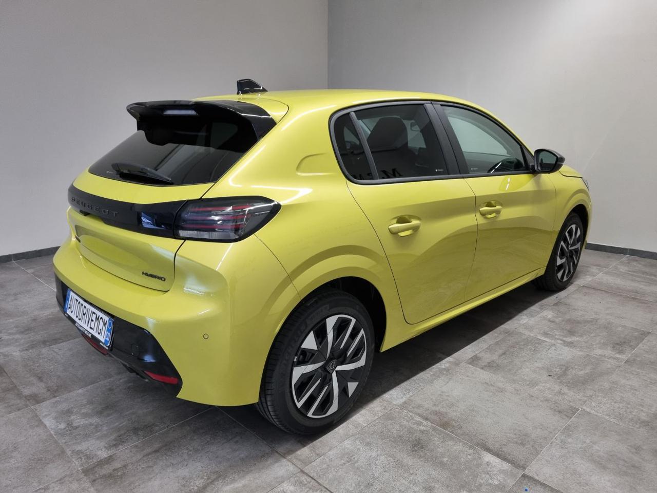 PEUGEOT 208 Hybrid 110 e-DCS6 Business - 24