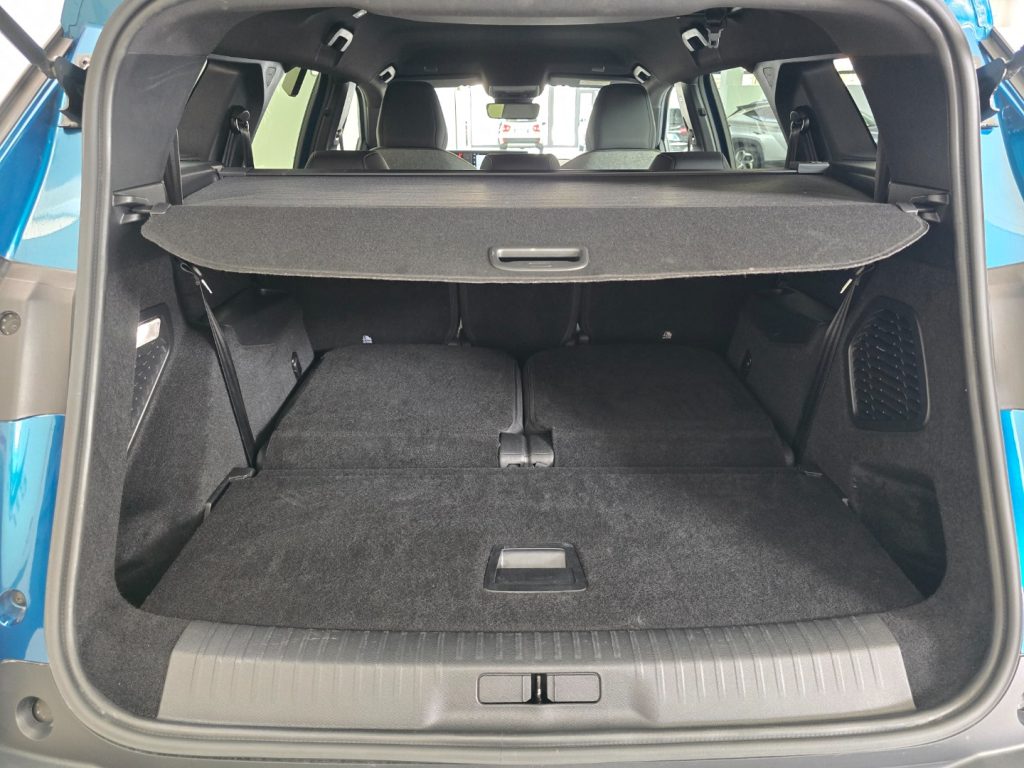 PEUGEOT 5008 Hybrid 145 e-DCS6 Allure - 8