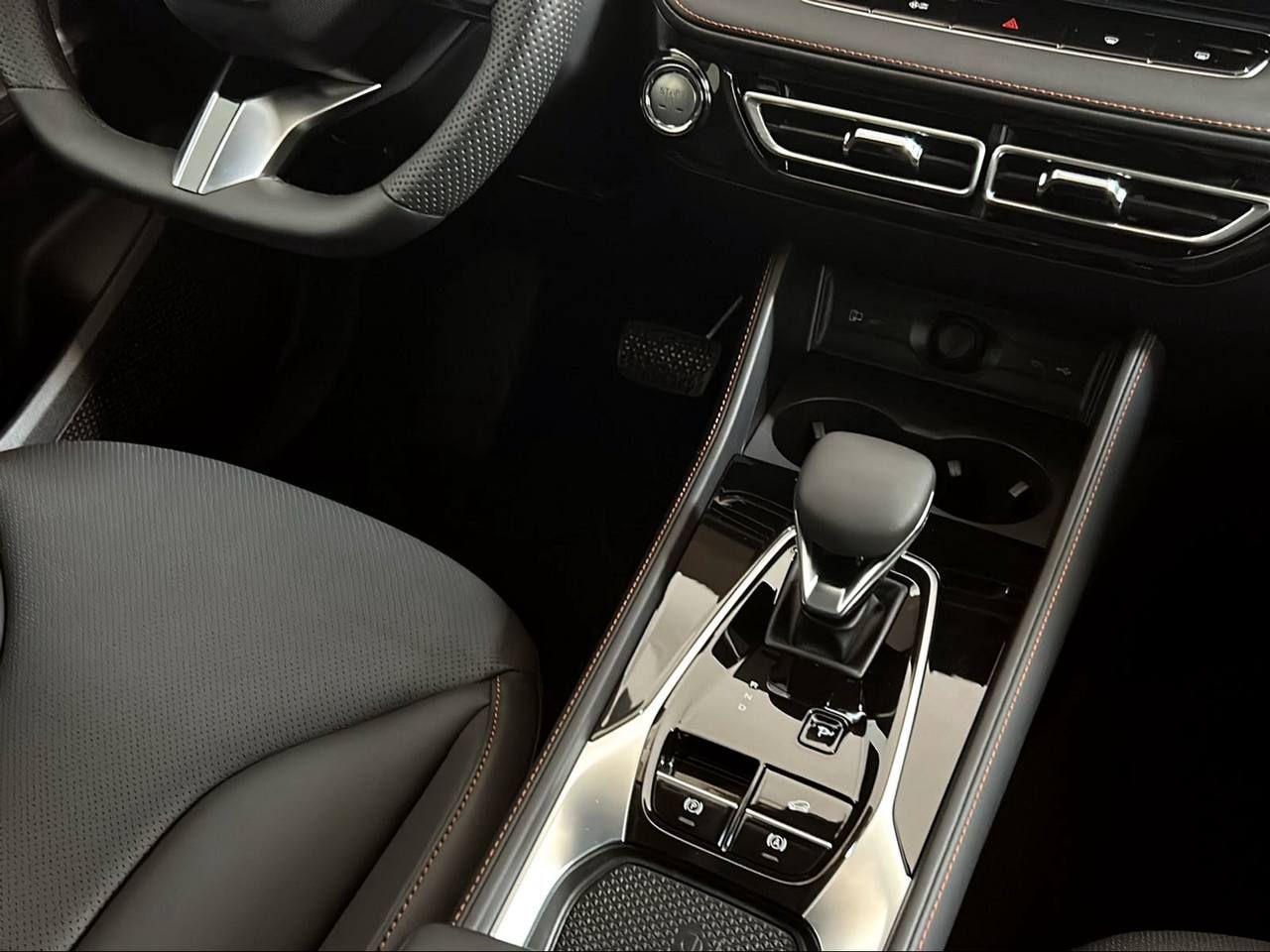 MG HS HEV Luxury VARI COLORI DISPONIBILI - 27