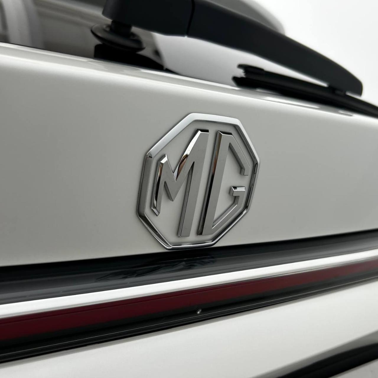 MG HS HEV Luxury VARI COLORI DISPONIBILI - 40