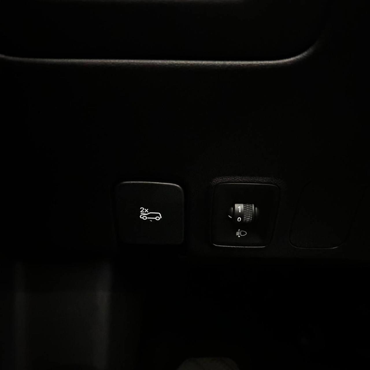 MG HS HEV Luxury VARI COLORI DISPONIBILI - 32