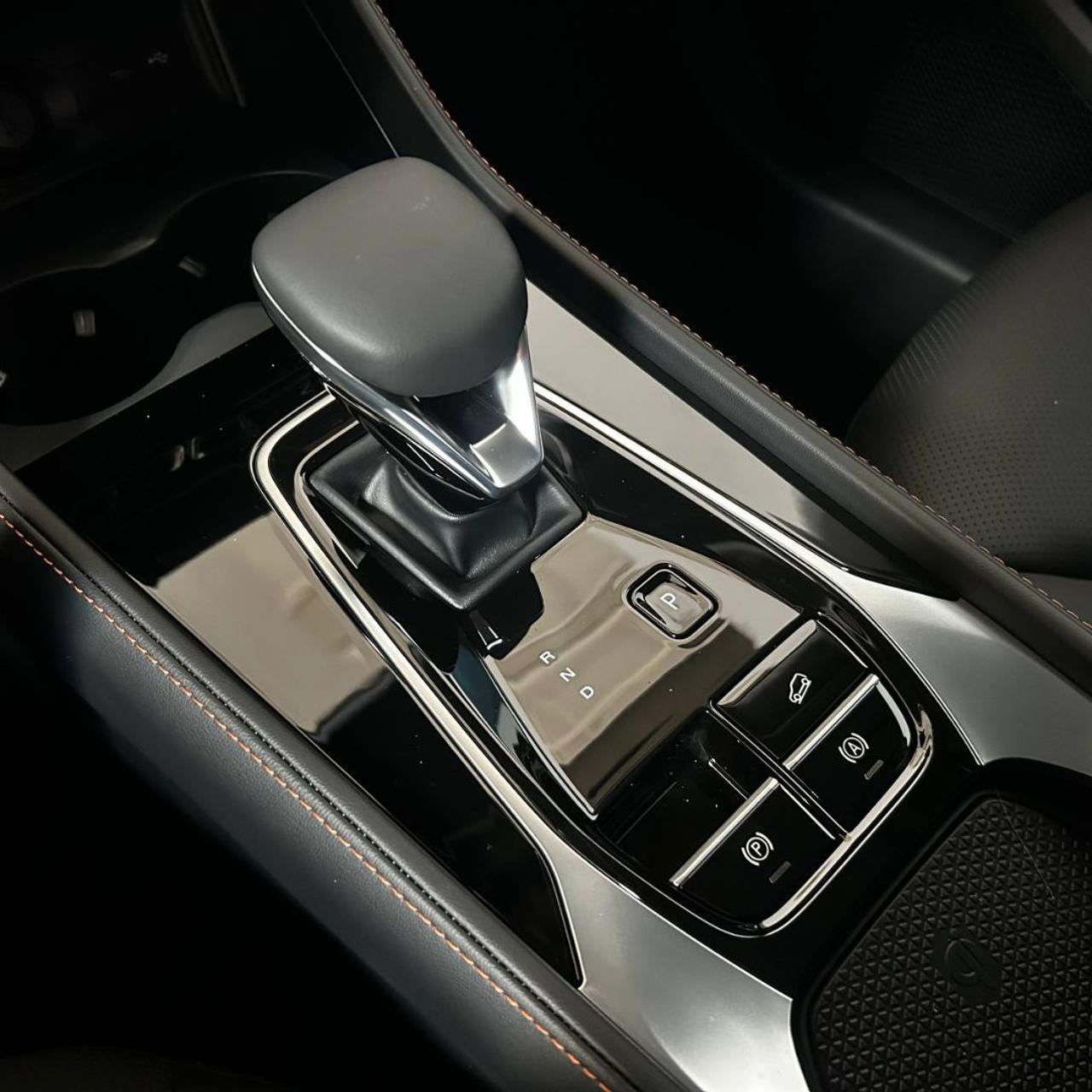 MG HS HEV Luxury VARI COLORI DISPONIBILI - 28