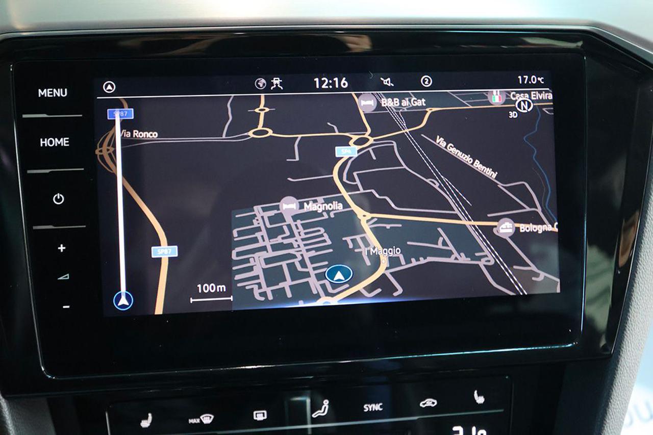 VOLKSWAGEN Passat Variant 2.0 TDI SCR EVO DSG Executive - 22