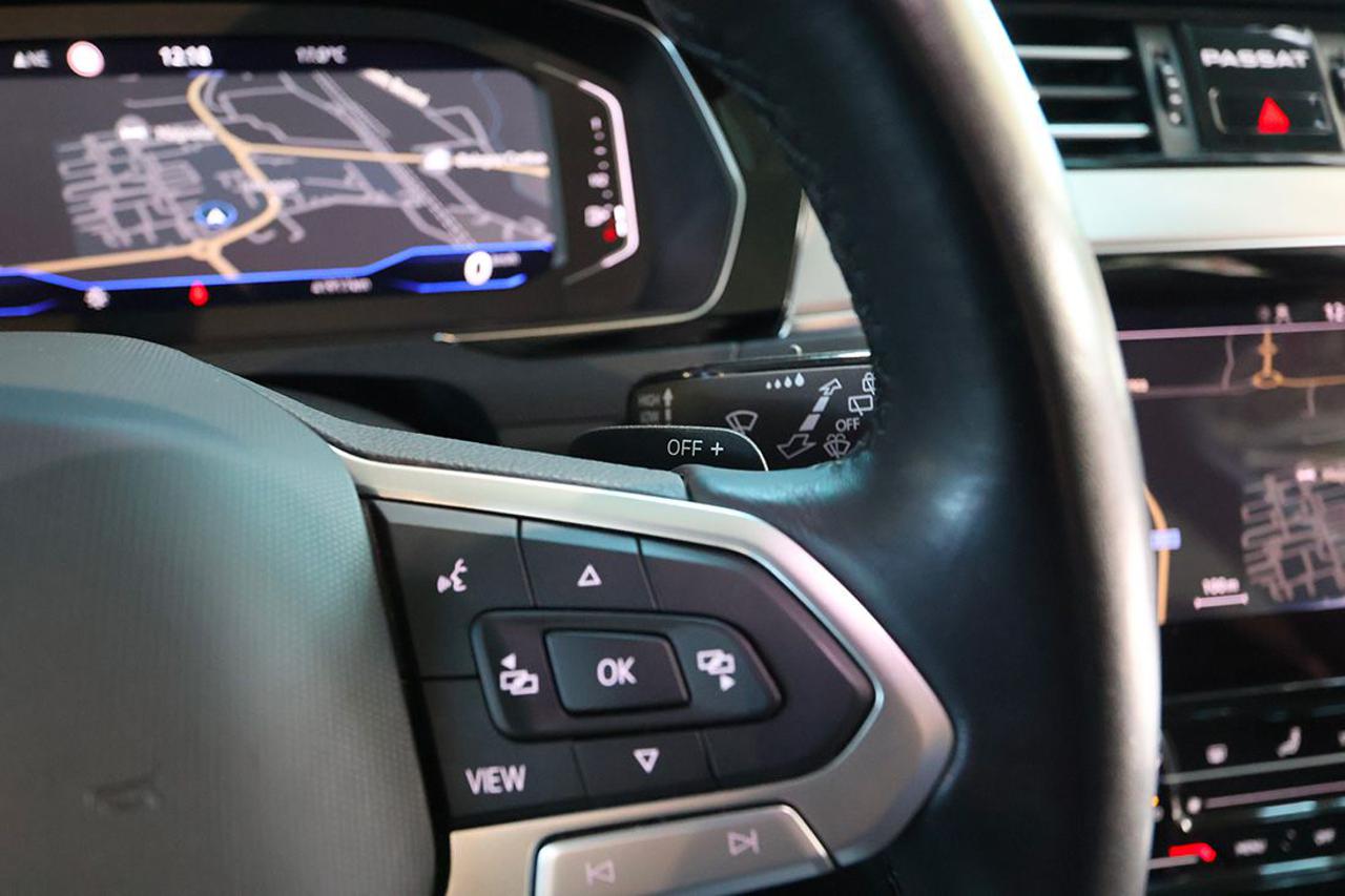 VOLKSWAGEN Passat Variant 2.0 TDI SCR EVO DSG Executive - 21