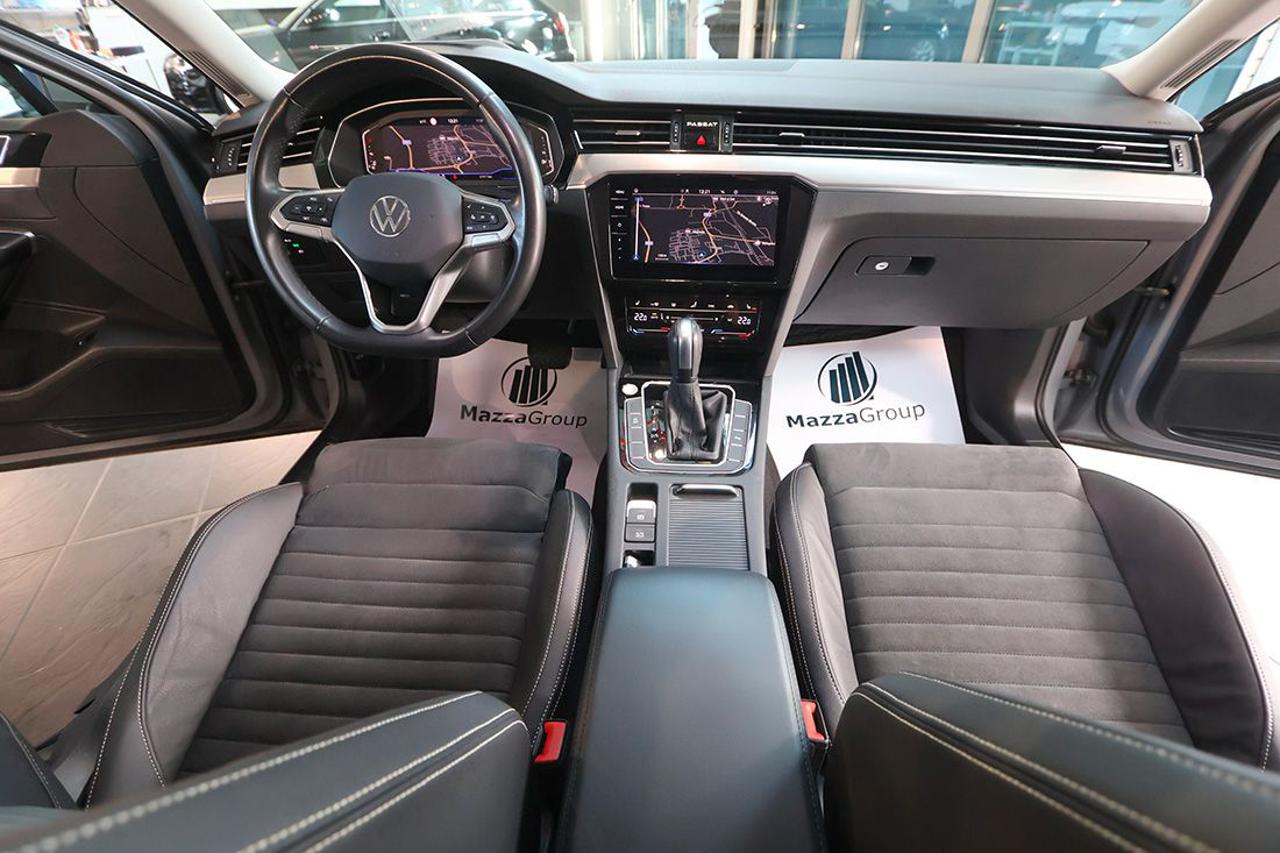 VOLKSWAGEN Passat Variant 2.0 TDI SCR EVO DSG Executive - 14