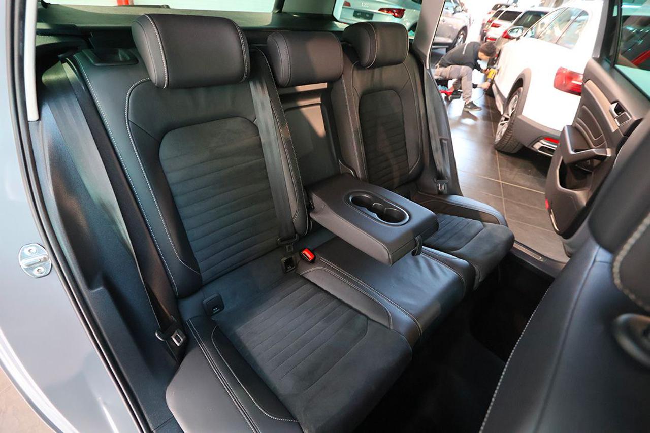 VOLKSWAGEN Passat Variant 2.0 TDI SCR EVO DSG Executive - 19