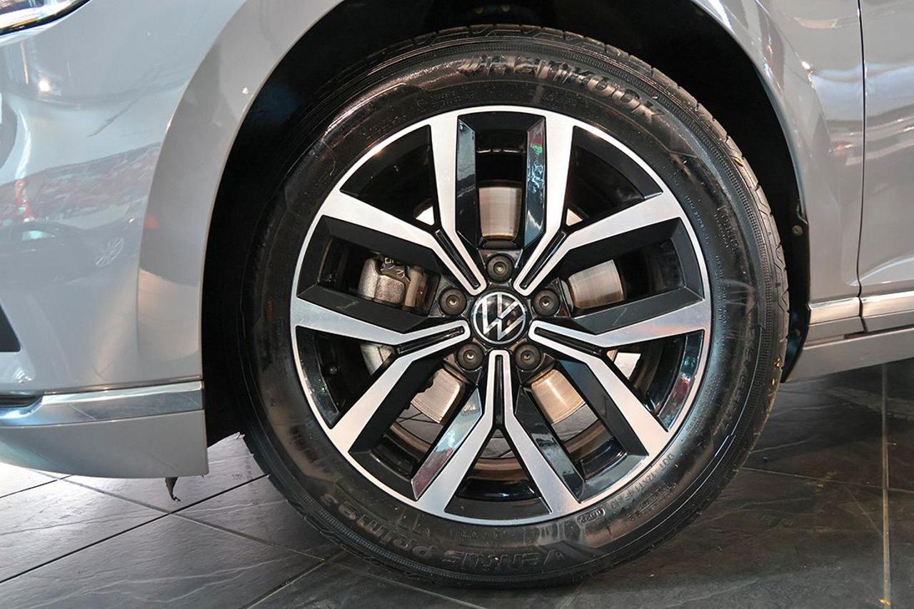 VOLKSWAGEN Passat Variant 2.0 TDI SCR EVO DSG Executive - 6