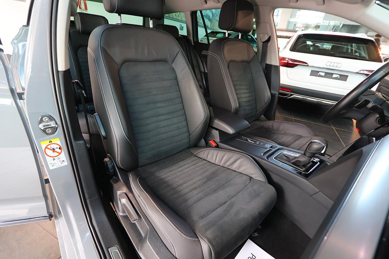 VOLKSWAGEN Passat Variant 2.0 TDI SCR EVO DSG Executive - 16