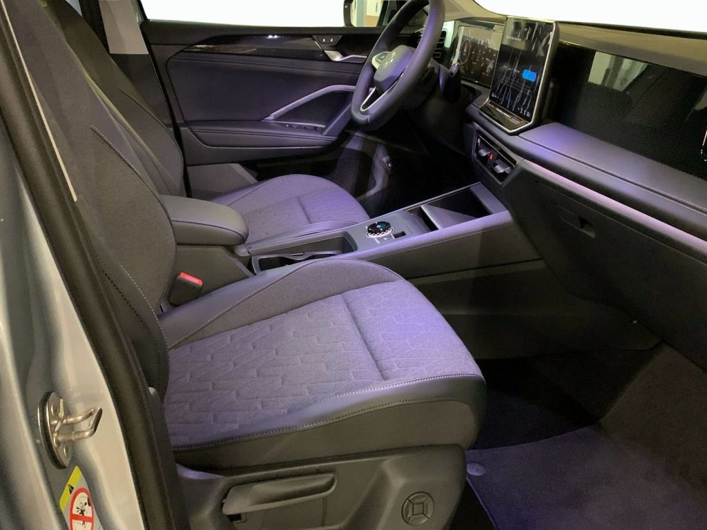 VOLKSWAGEN Tiguan Nuova Tiguan Edition Plus 1.5 eTSI ACT 110 kW (150 - 6