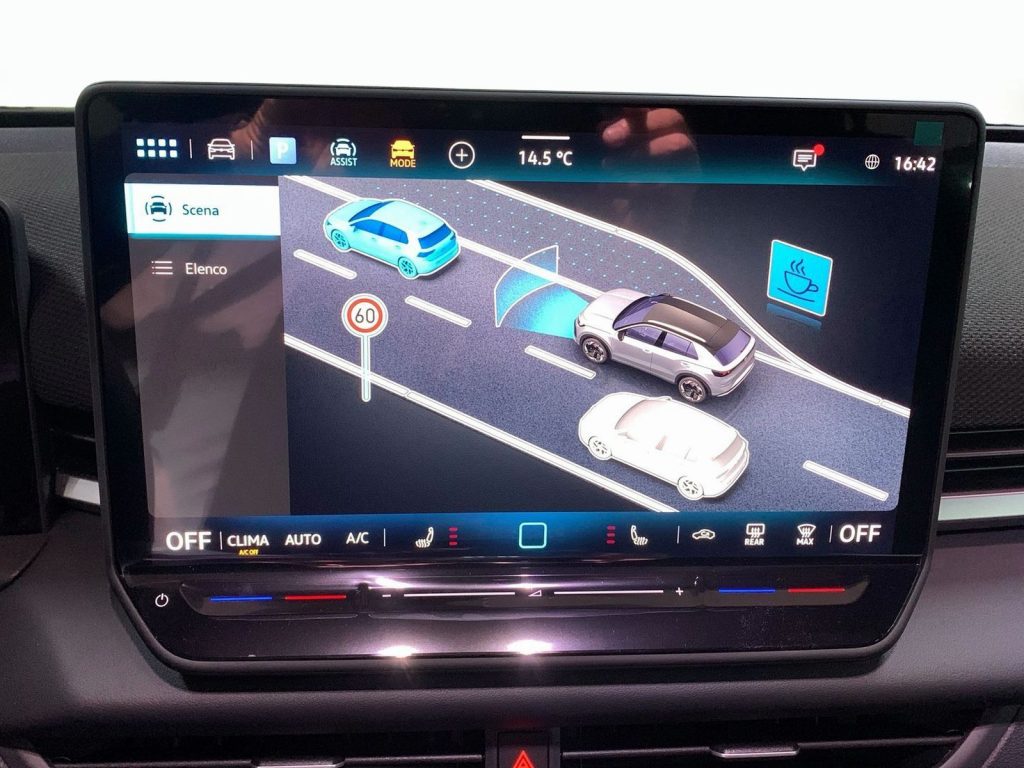 VOLKSWAGEN T-Roc 1.5 etsi r-line 150cv dsg - 14