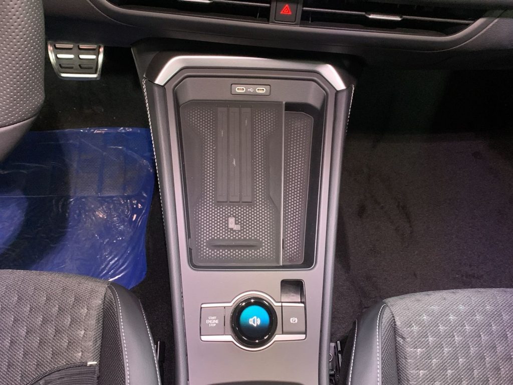 VOLKSWAGEN T-Roc 1.5 etsi r-line 150cv dsg - 18