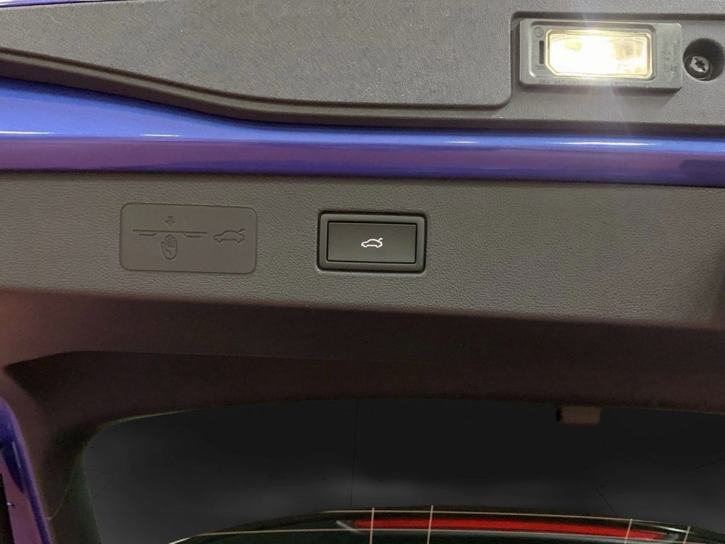 VOLKSWAGEN T-Roc 1.5 etsi r-line 150cv dsg - 23