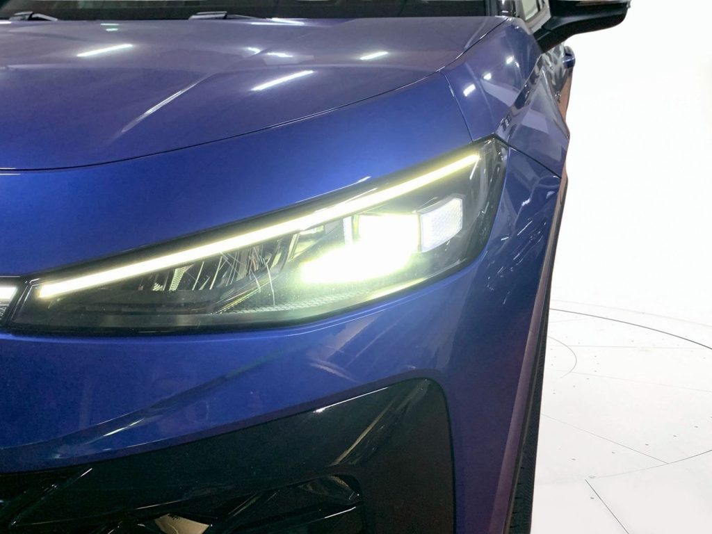 VOLKSWAGEN T-Roc 1.5 etsi r-line 150cv dsg - 25