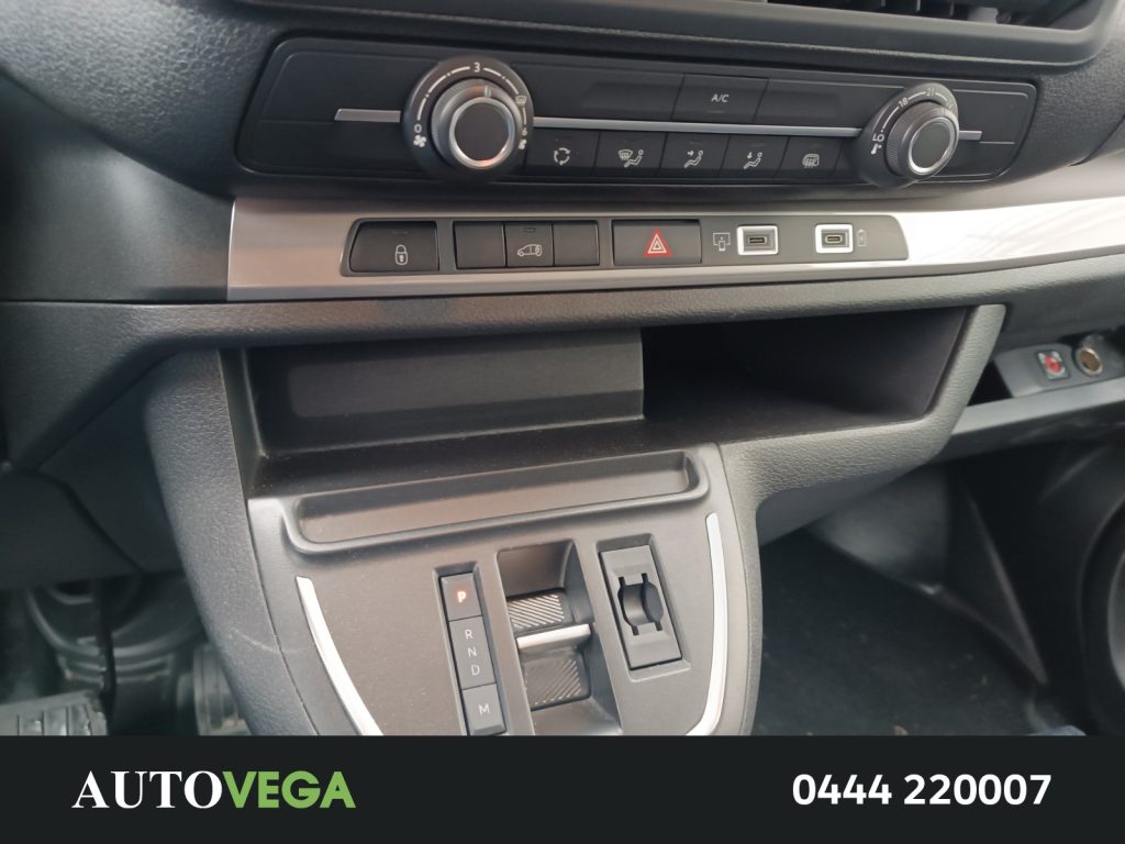 PEUGEOT Expert STD BLUEHDI 180CV CAMBIO AUTOMATICO IVA COMPRESA - 9