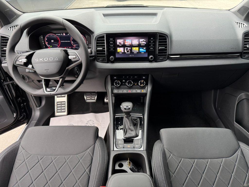 SKODA Karoq 2.0 TDI 4x4 DSG SportLine Matrix Navi ACC Camera - 6
