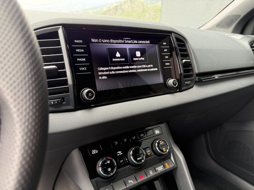 SKODA Karoq 2.0 TDI 4x4 DSG SportLine Matrix Navi ACC Camera - 18