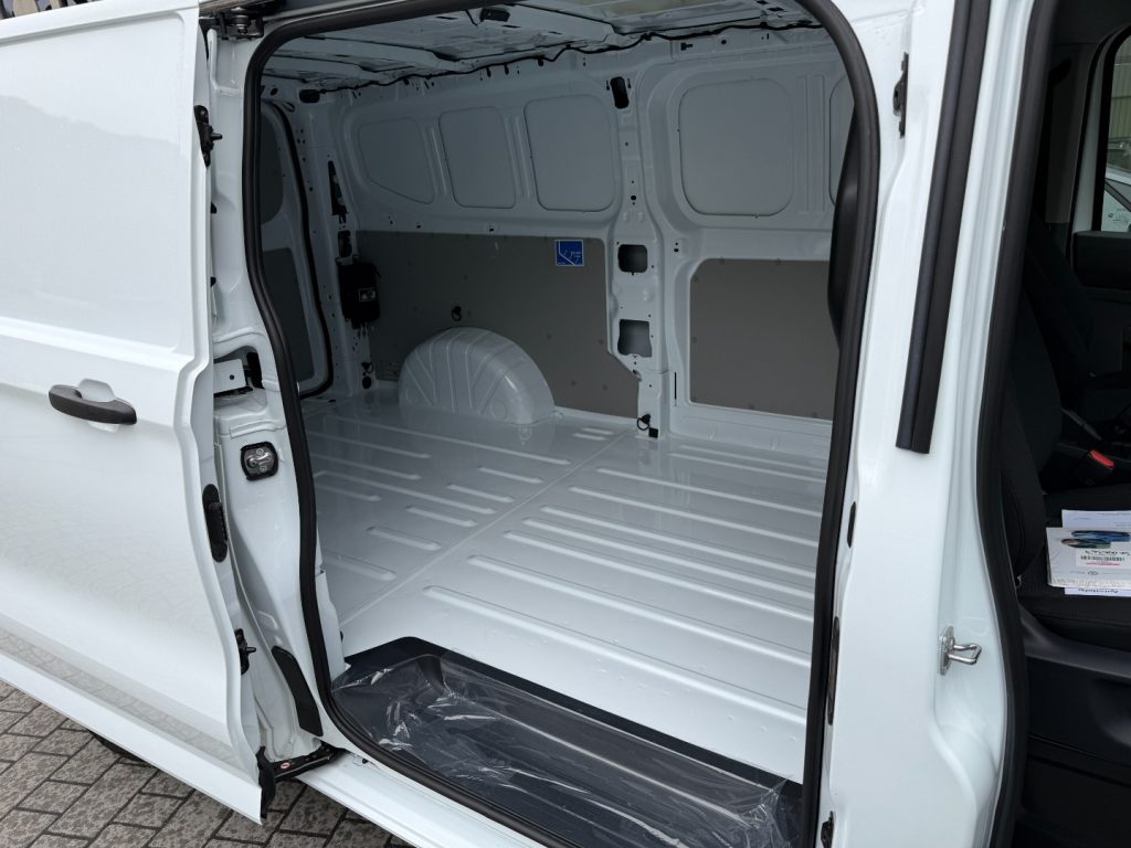 VOLKSWAGEN Transporter 2.0 TDI DSG 4Motion PL-TN VAN LED App Connect - 13