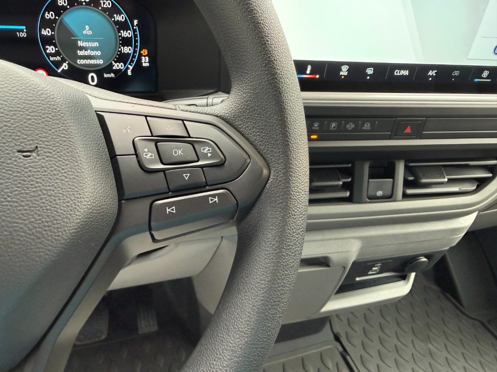 VOLKSWAGEN Transporter 2.0 TDI DSG 4Motion PL-TN VAN LED App Connect - 9