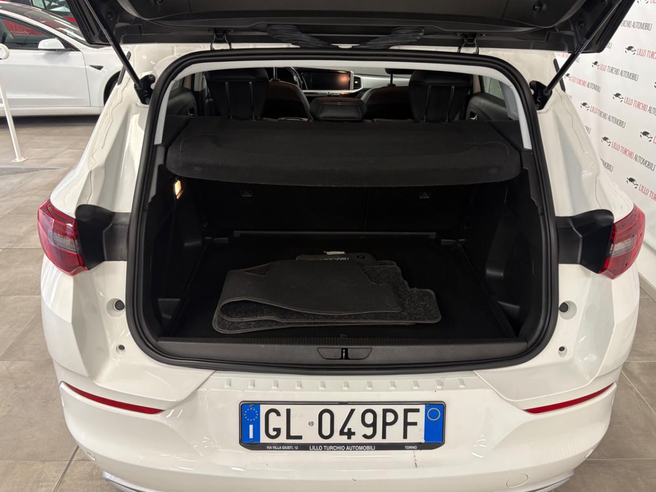 OPEL Grandland 1.5 130 CV AT8 Business Elegance IVA ESPOSTA! - 23