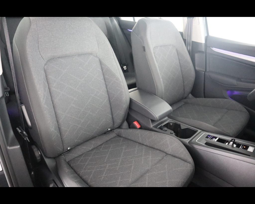 VOLKSWAGEN Golf VIII 2020 -  2.0 tdi Life 115cv dsg - 17