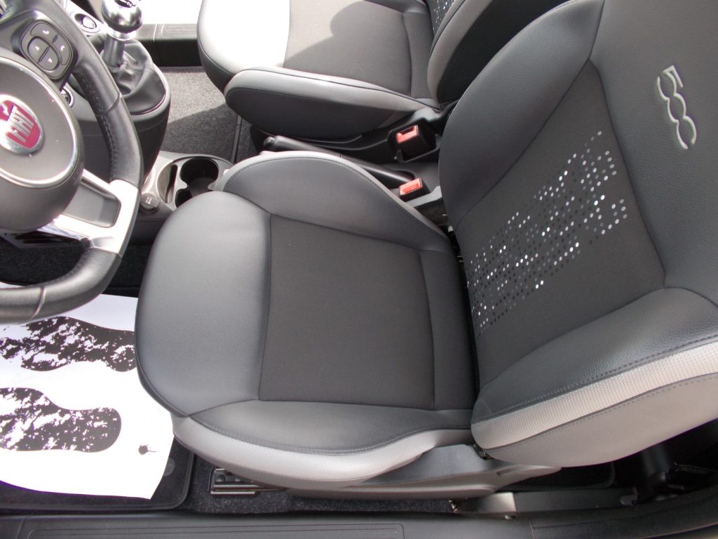 FIAT 500 1.0 Hybrid Connect - 11