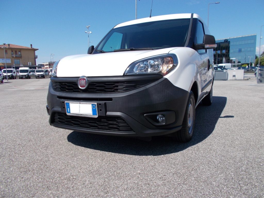 FIAT Doblo 1.3 MJT S&S PC-TN Cargo 3 posti - 4