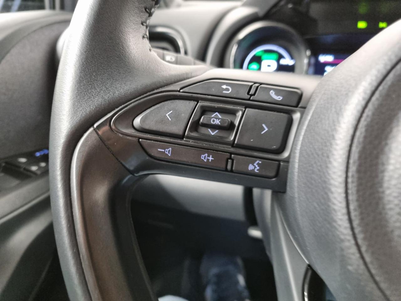 TOYOTA Yaris 1.5 Hybrid 5 porte Style - 19