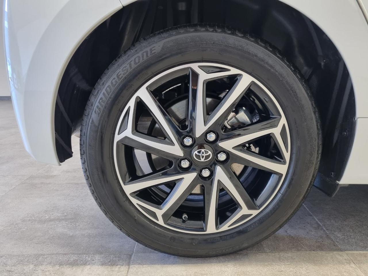 TOYOTA Yaris 1.5 Hybrid 5 porte Style - 7