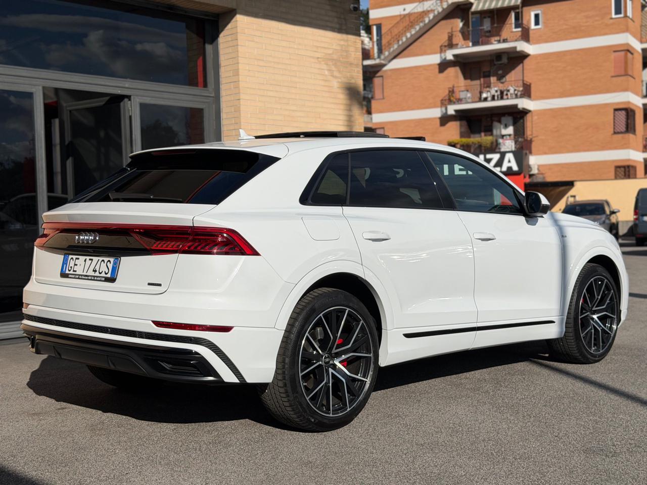 AUDI Q8 50 TDI 286 CV quattro tiptronic S-LINE - 7