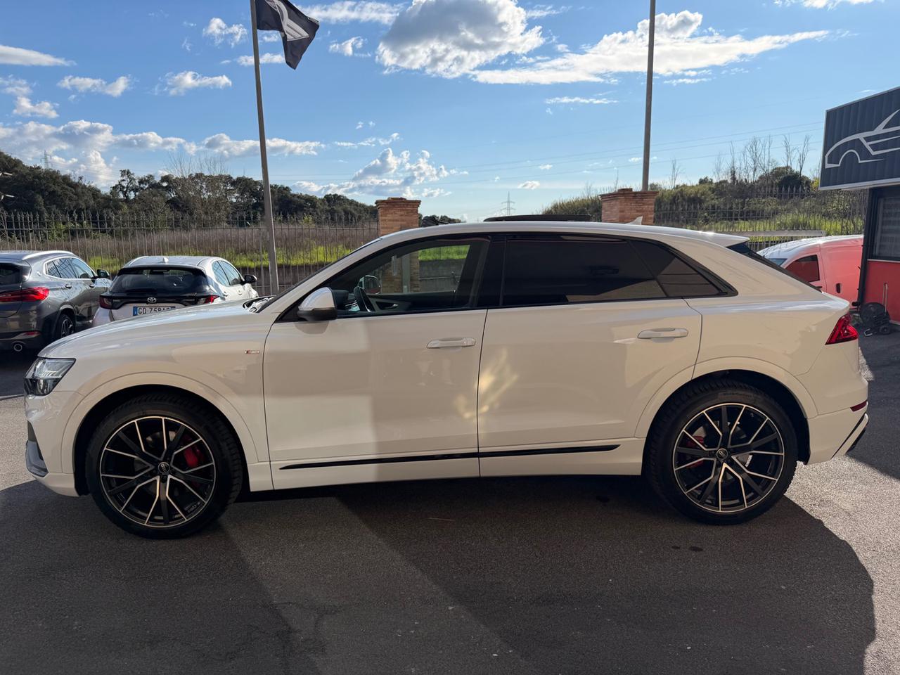 AUDI Q8 50 TDI 286 CV quattro tiptronic S-LINE - 21