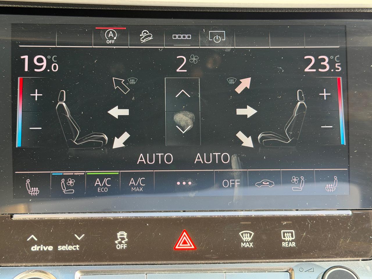 AUDI Q8 50 TDI 286 CV quattro tiptronic S-LINE - 18