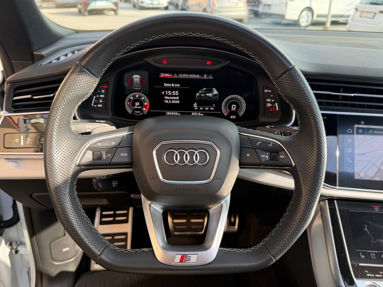 AUDI Q8 50 TDI 286 CV quattro tiptronic S-LINE - 16