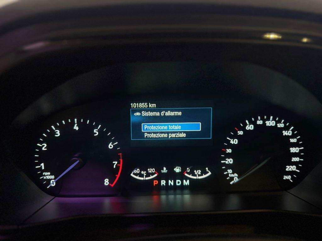 FORD Focus 1.0 EcoBoost 125 CV automatico SW ST-Line Co-Pilot - 2