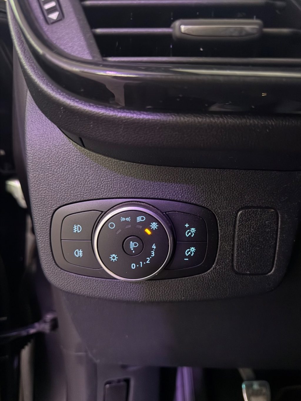 FORD Puma 1.0 Eco.Boost Hybrid 125 CV S&S ST-Line X - 3