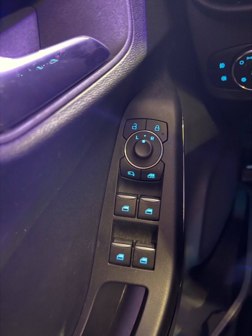 FORD Puma 1.0 EcoBoost Hybrid 125 CV S&S ST-Line X - 13