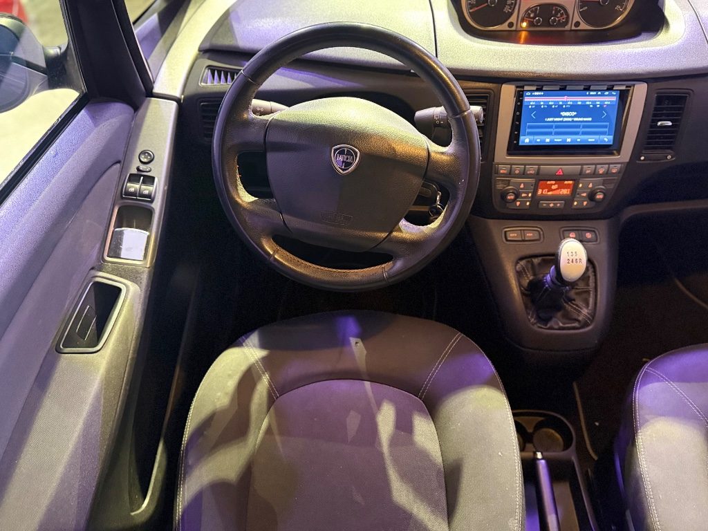 LANCIA MUSA 1.4 16V Diva - 12