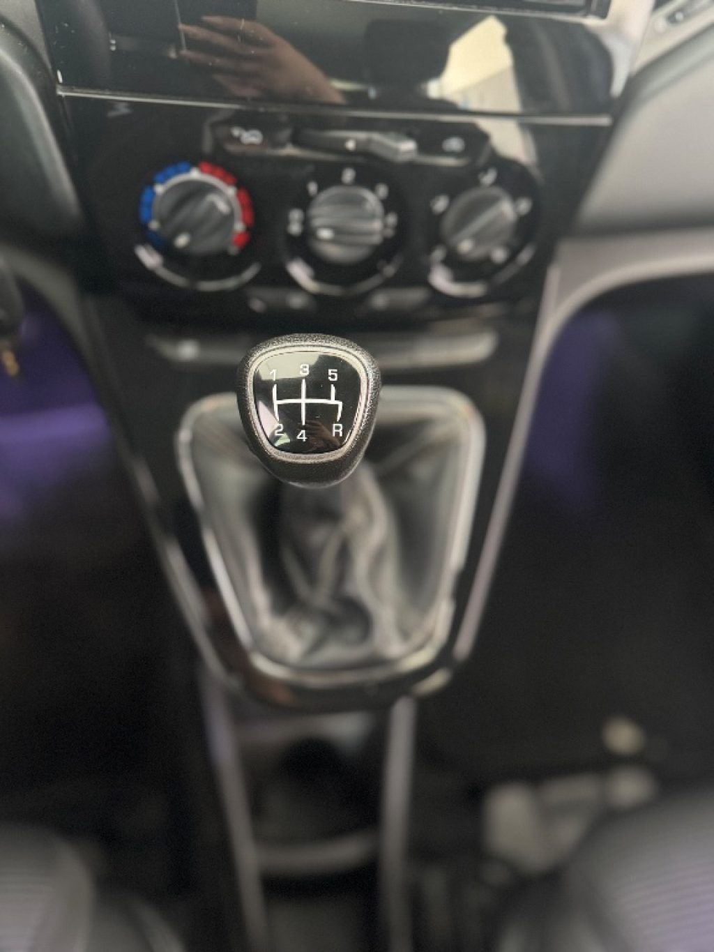 LANCIA Ypsilon 1.2 69 CV 5 porte Gold - 13