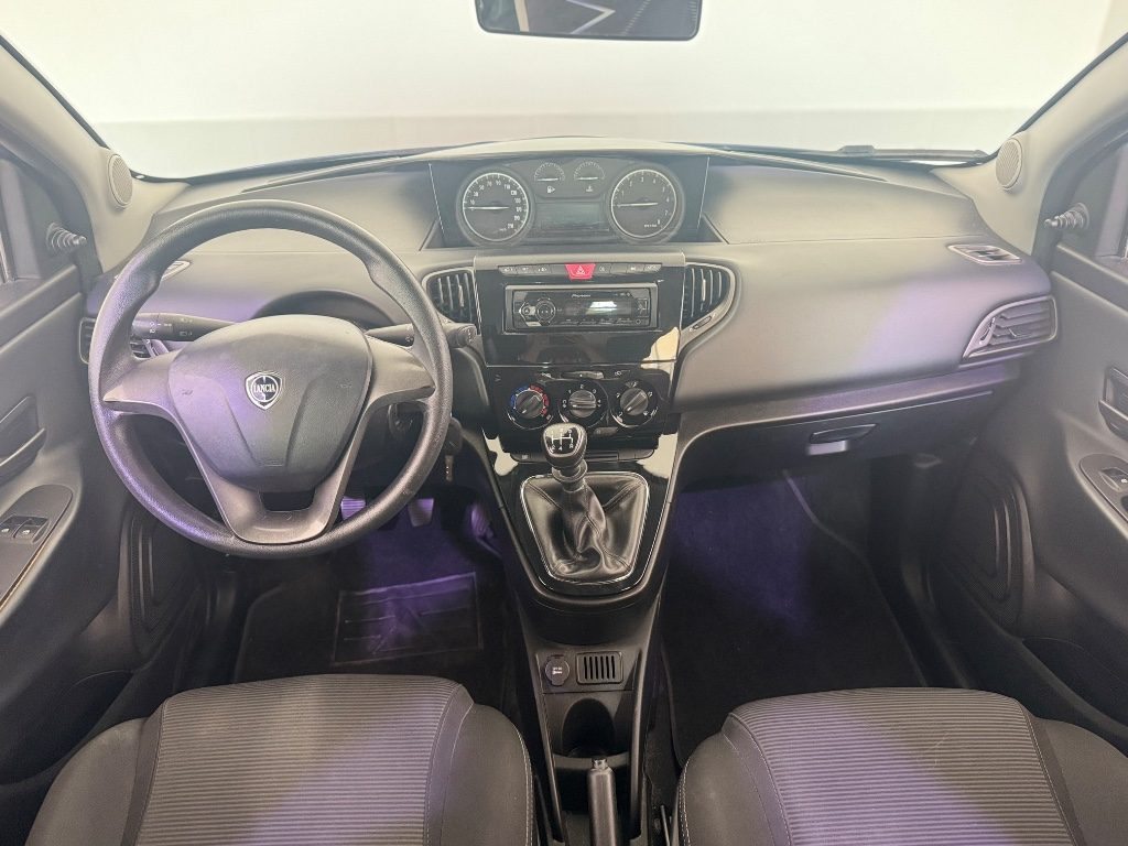 LANCIA Ypsilon 1.2 69 CV 5 porte Gold - 11