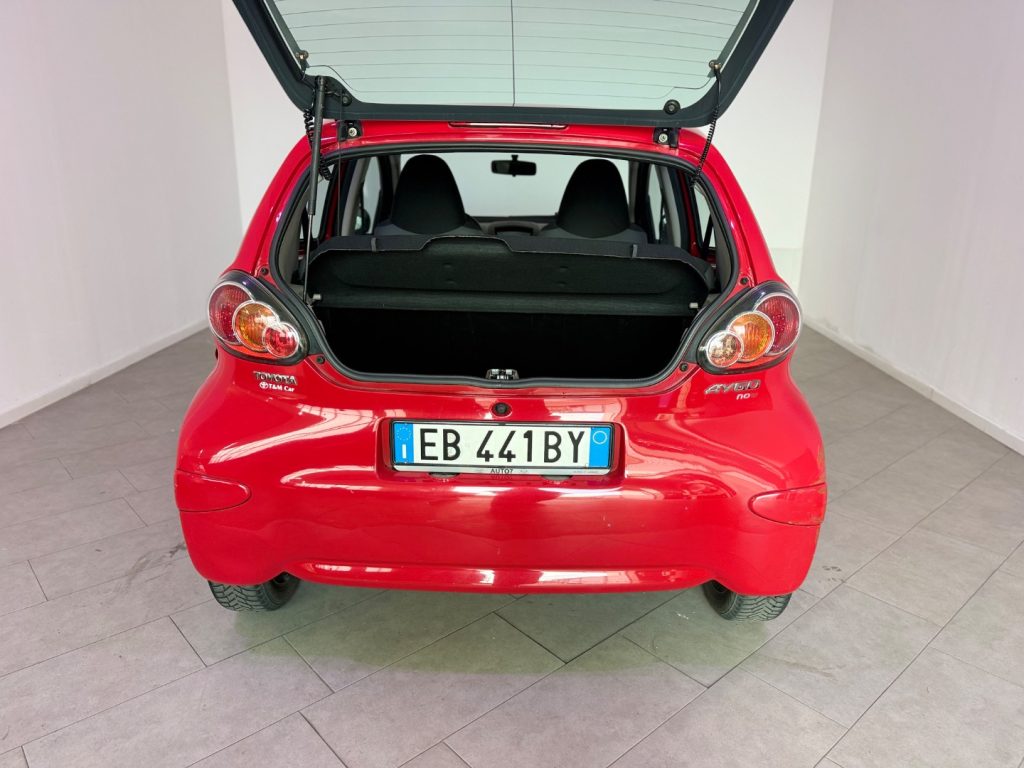 TOYOTA Aygo 1.0 12V VVT-i 5 porte Now - 7